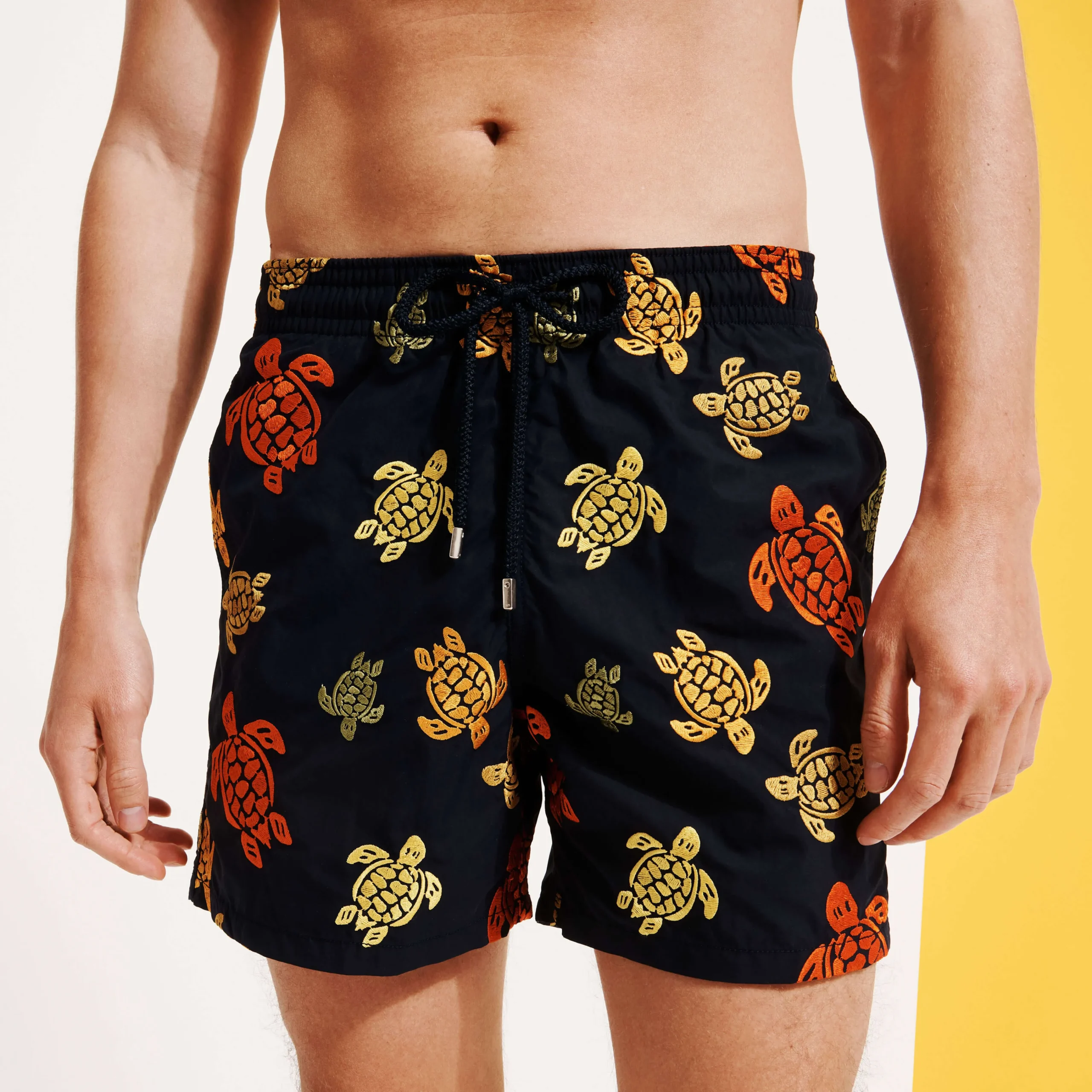 Vilebrequin Men Embroidered Swim Trunks Ronde Des Tortues - Limited Edition*Men The Embroidered